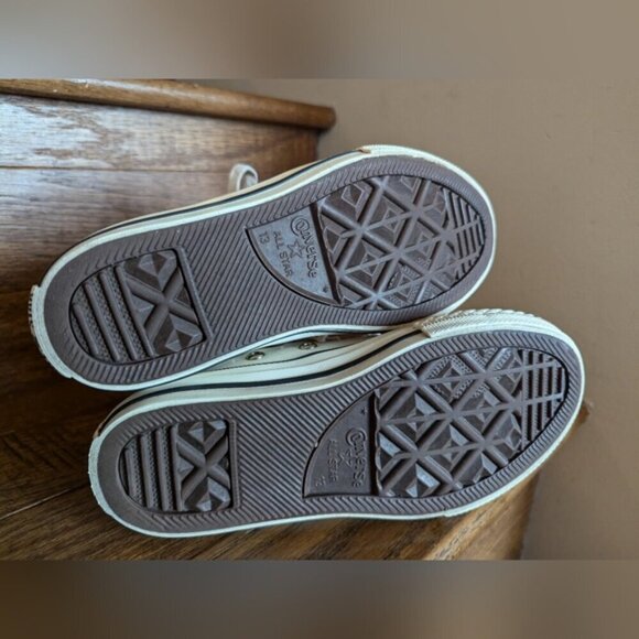 Converse Cream Faux Shearling Lined Leather Chuck Taylor Hi Top sneaker Size 13 - Picture 11 of 11